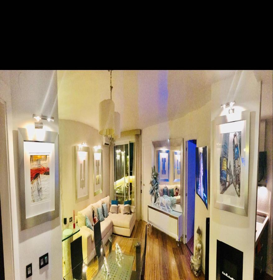 Luxury Apartament In Marina Benalmadena Luaran gambar
