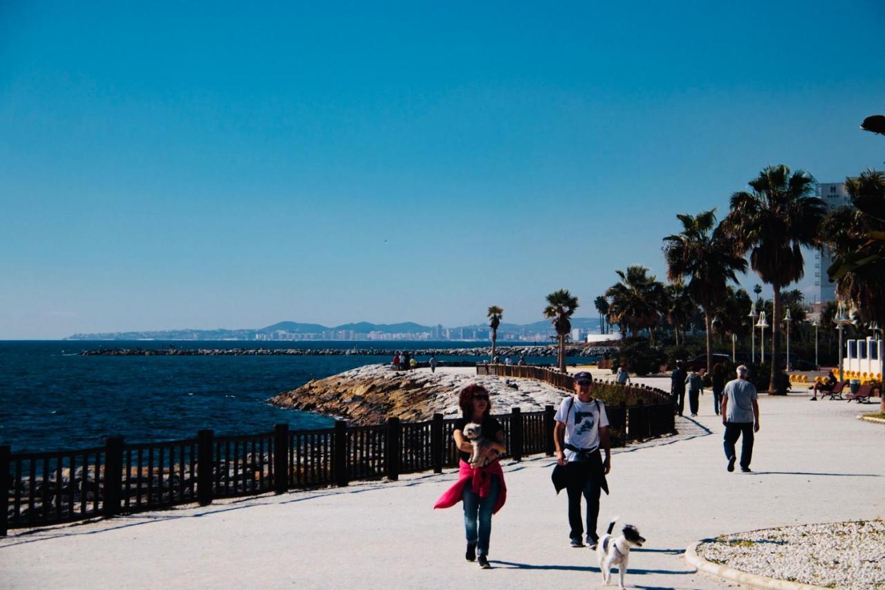 Luxury Apartament In Marina Benalmadena Luaran gambar