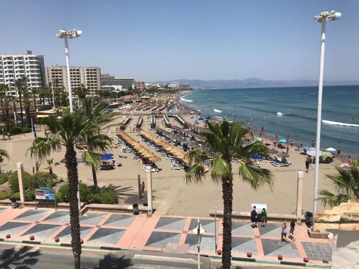 Luxury Apartament In Marina Benalmadena Luaran gambar