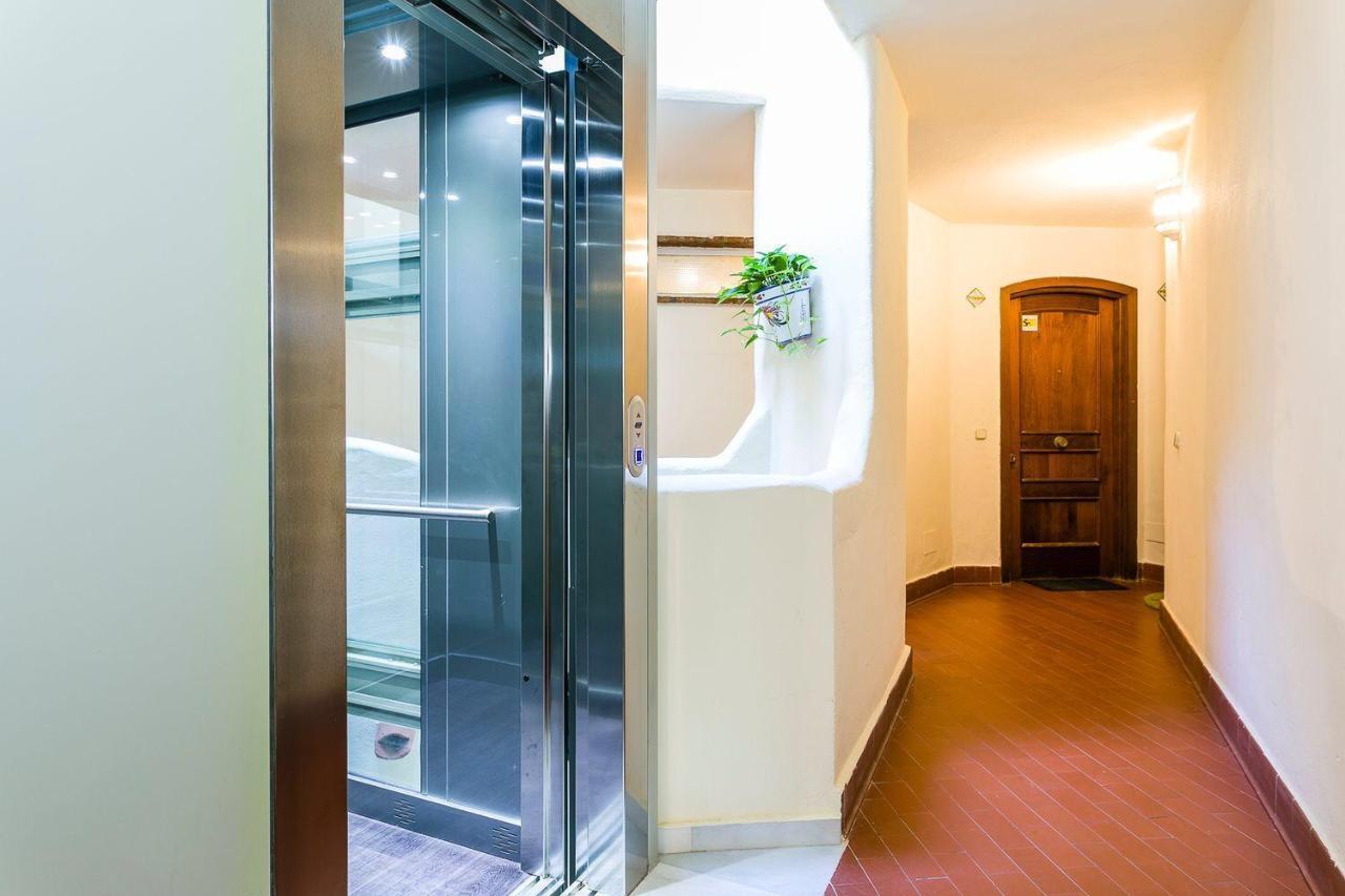 Luxury Apartament In Marina Benalmadena Luaran gambar