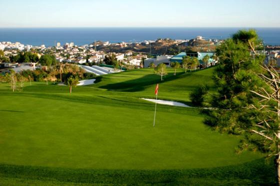 Luxury Apartament In Marina Benalmadena Luaran gambar